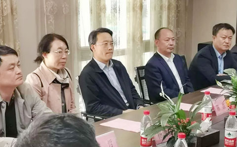 陽谷、高唐、東阿三地縣委書記帶隊先后到訪南京，城望集團總裁王廣慶應(yīng)邀座談